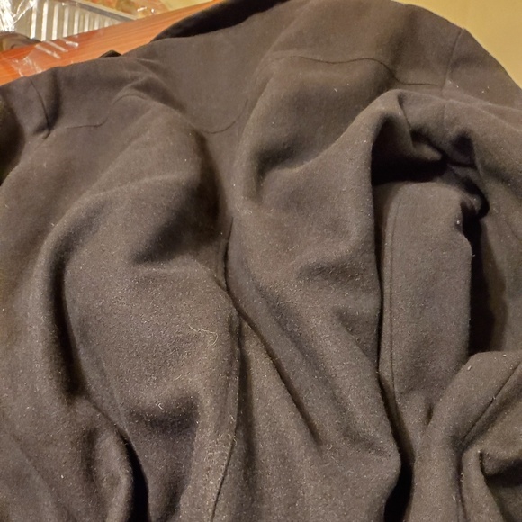 Jacket - Picture 3 of 4